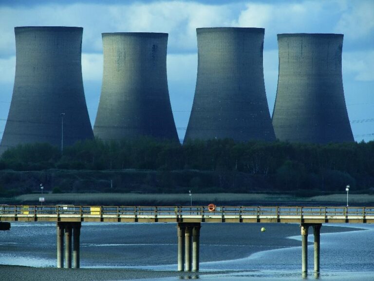 Nuclear power plant image, part of a future energy strategy for several nations